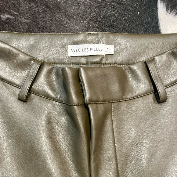 ANTHROPOLOGIE BRAND AVEC LES FILLES VEGAN Leather Cropped Flare Trousers - Picture 6 of 8